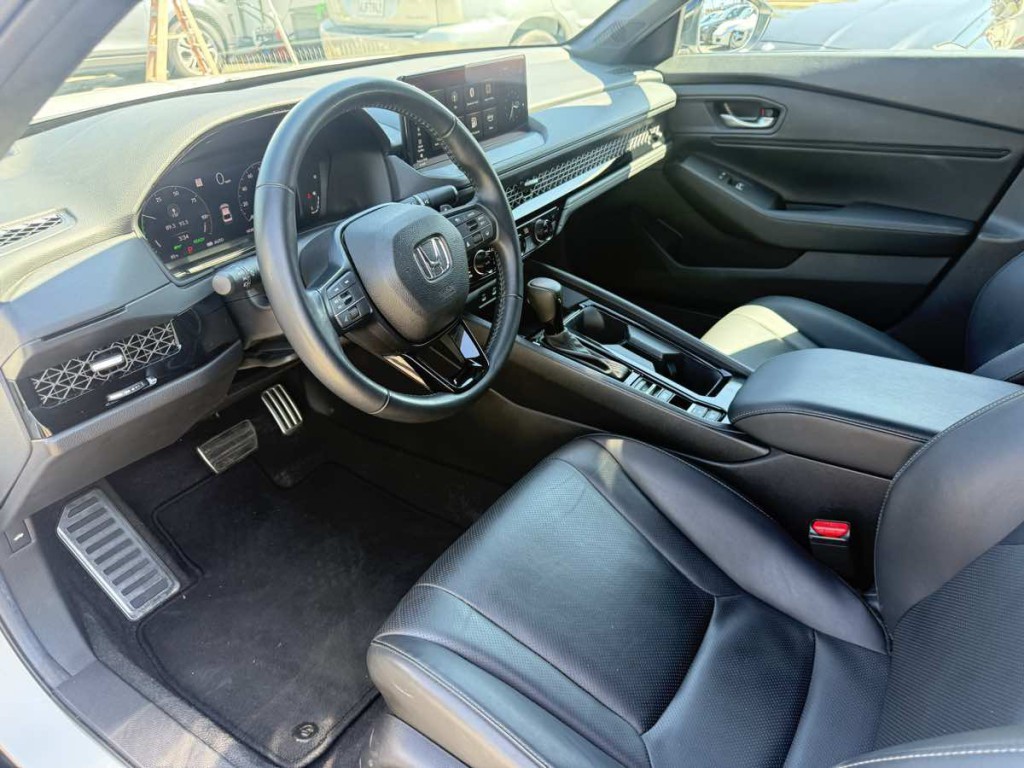 2025 Honda Accord Image 14