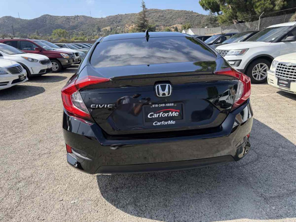 2017 Honda Civic Image 5
