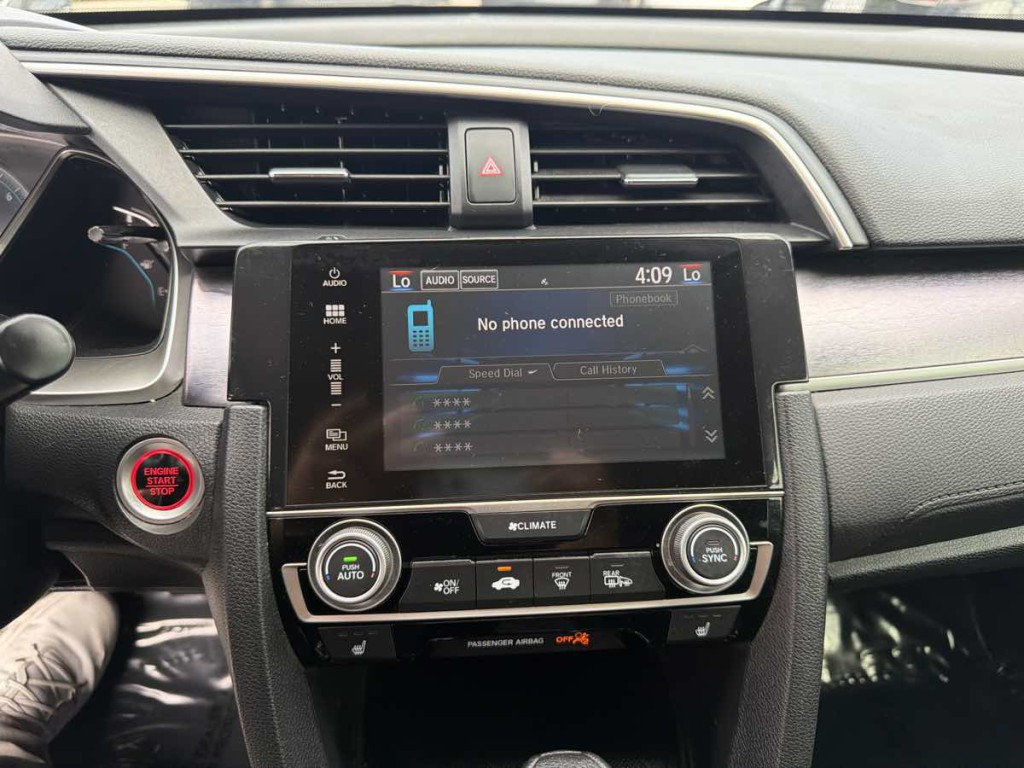 2017 Honda Civic Image 14