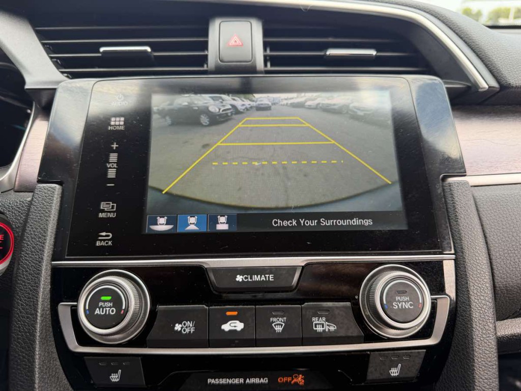 2017 Honda Civic Image 15