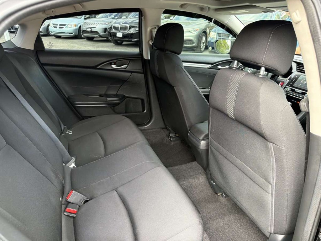 2017 Honda Civic Image 17