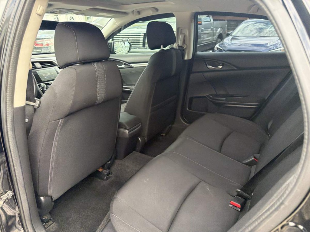 2017 Honda Civic Image 18