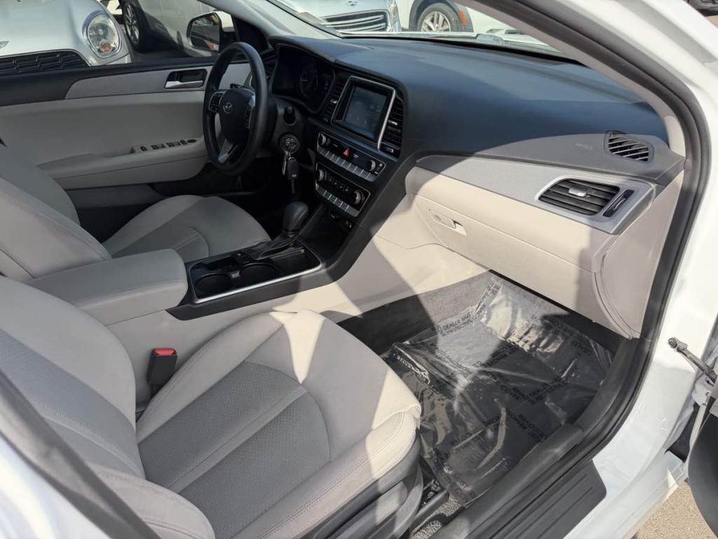2019 Hyundai Sonata Image 17