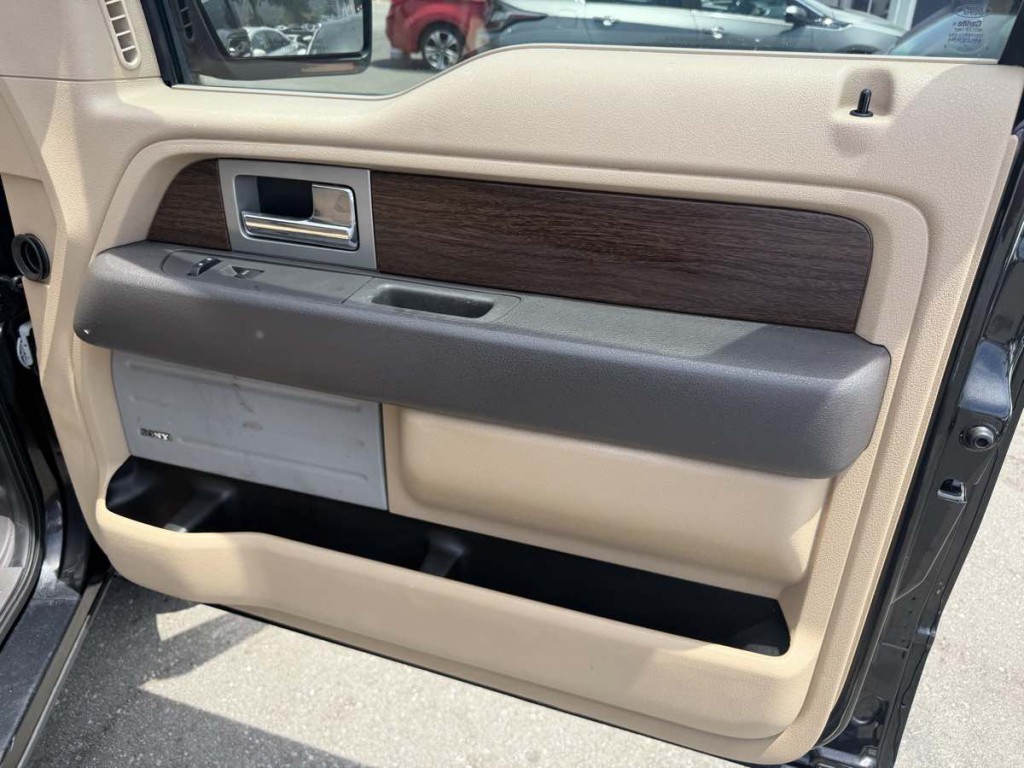 2014 Ford F-150 Image 18