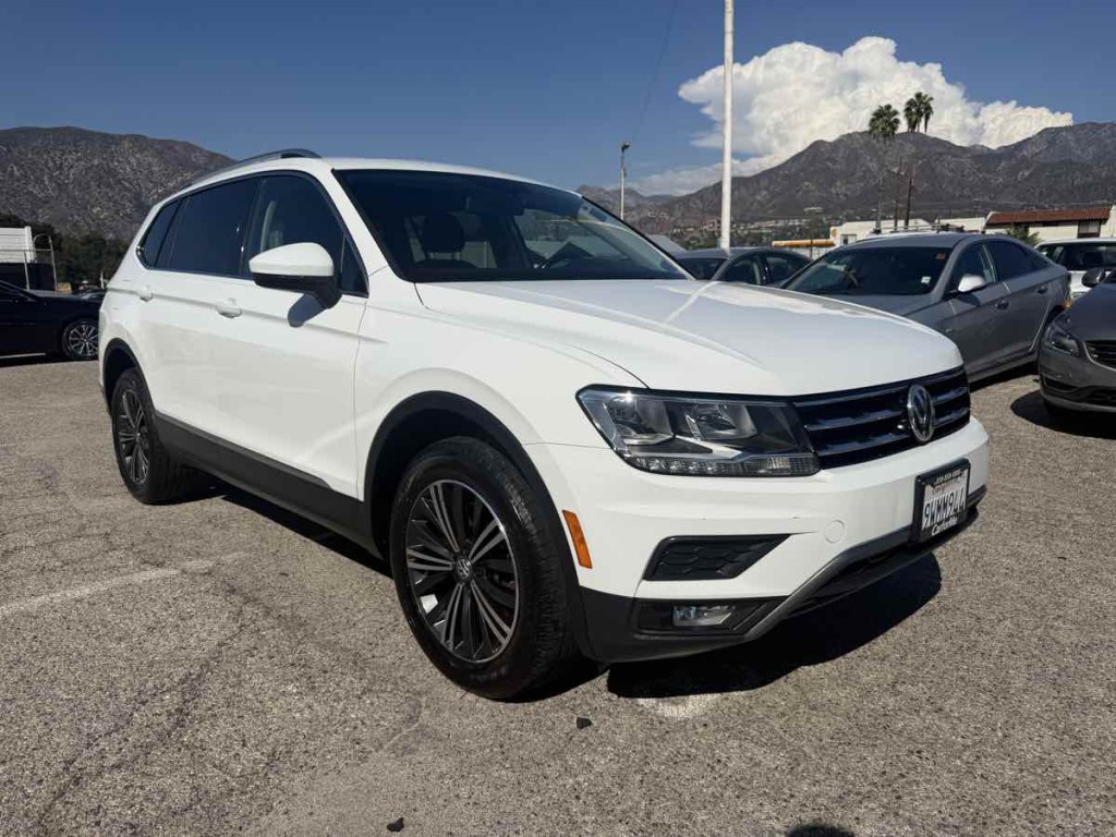 2018 Volkswagen Tiguan Image 1