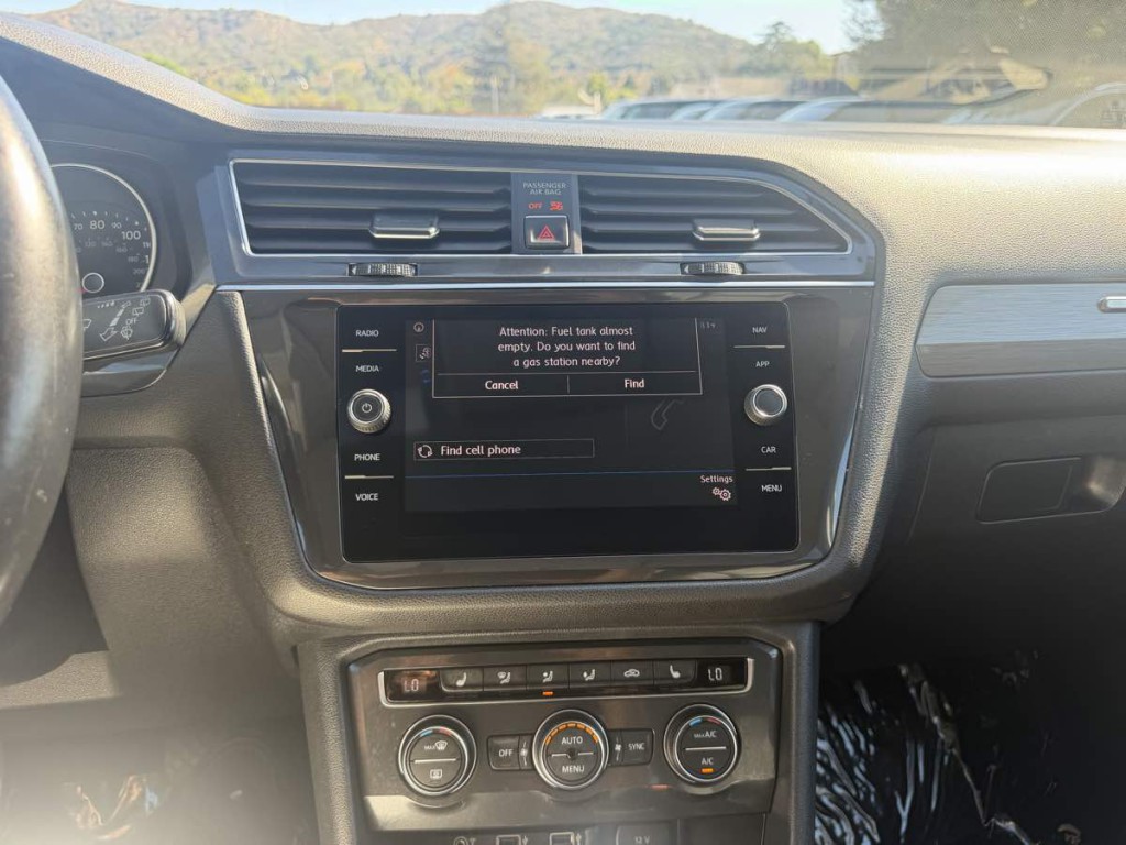 2018 Volkswagen Tiguan Image 11
