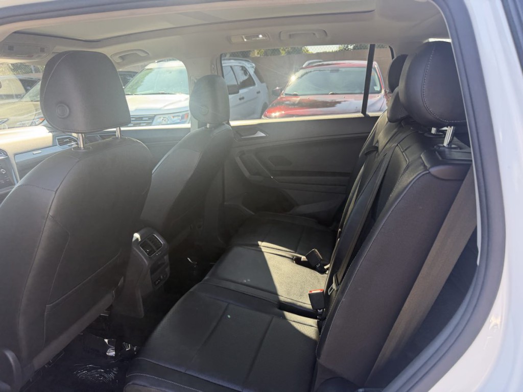 2018 Volkswagen Tiguan Image 16