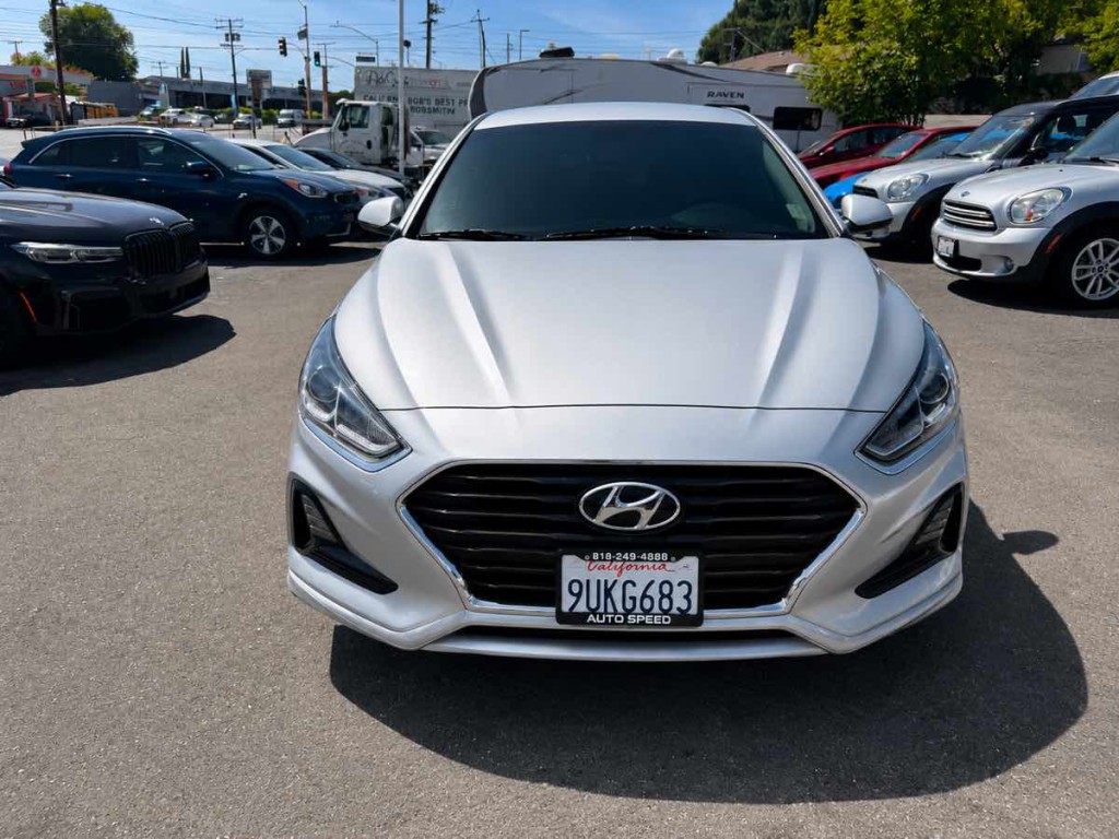 2018 Hyundai Sonata Image 2