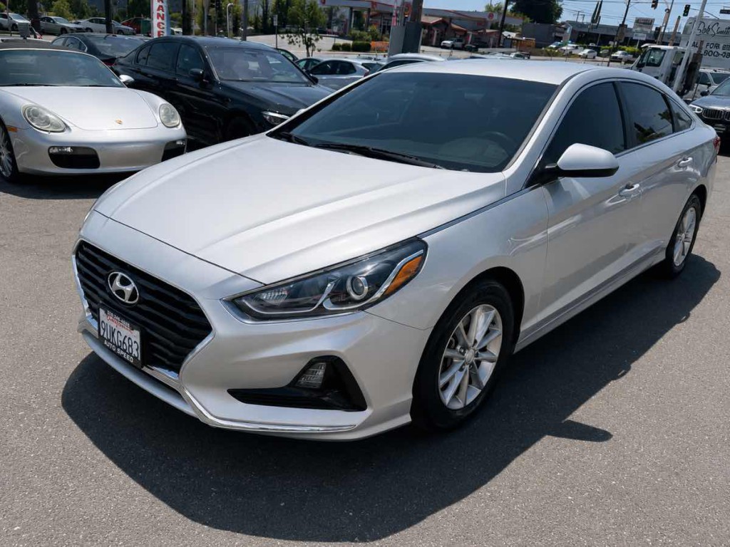 2018 Hyundai Sonata Image 3