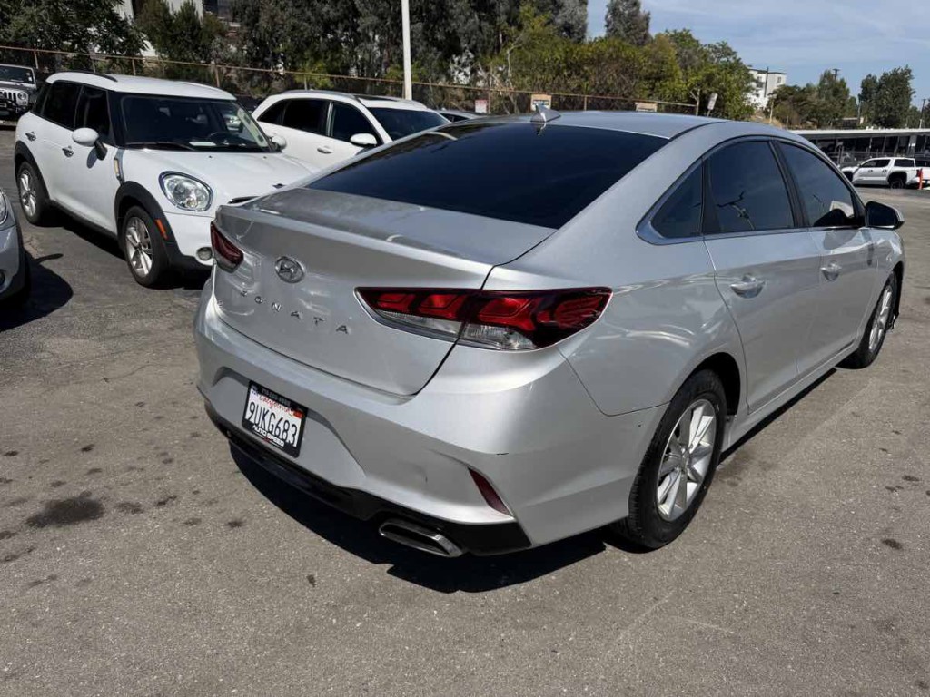 2018 Hyundai Sonata Image 6