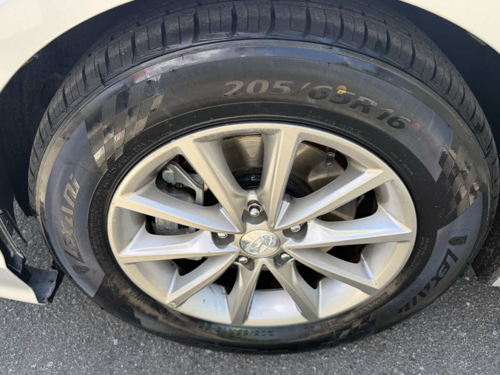2018 Hyundai Sonata Image 12