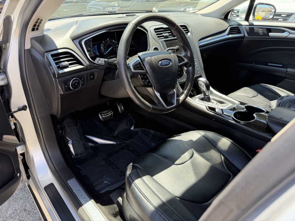 2014 Ford Fusion Image 12