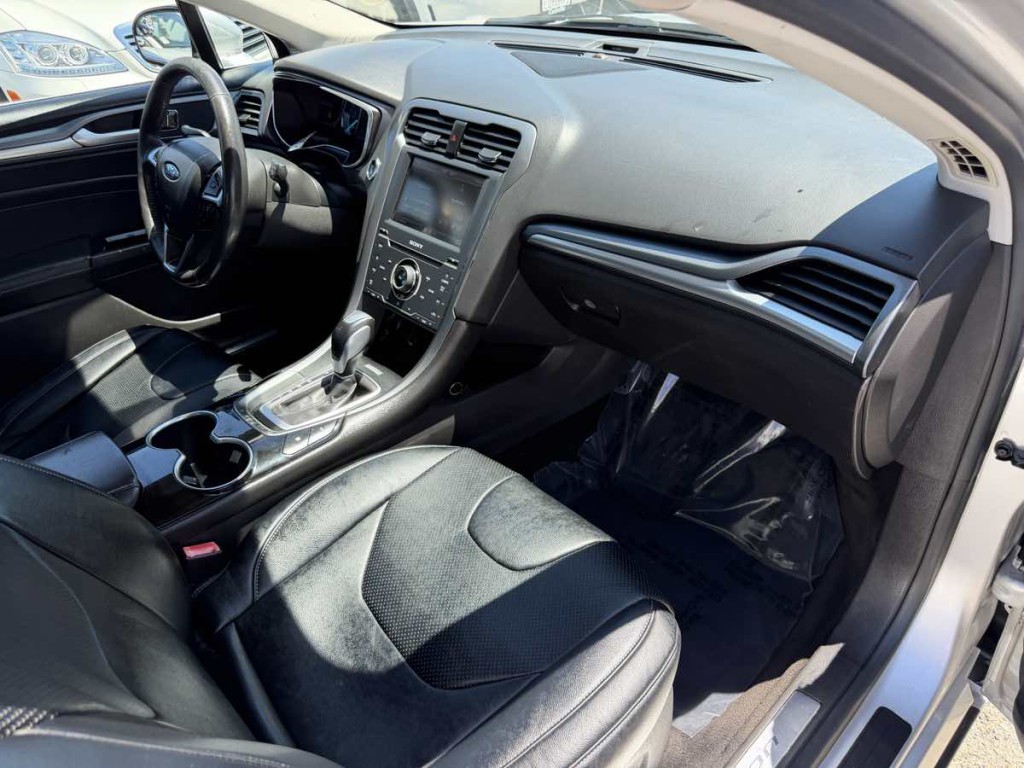 2014 Ford Fusion Image 15