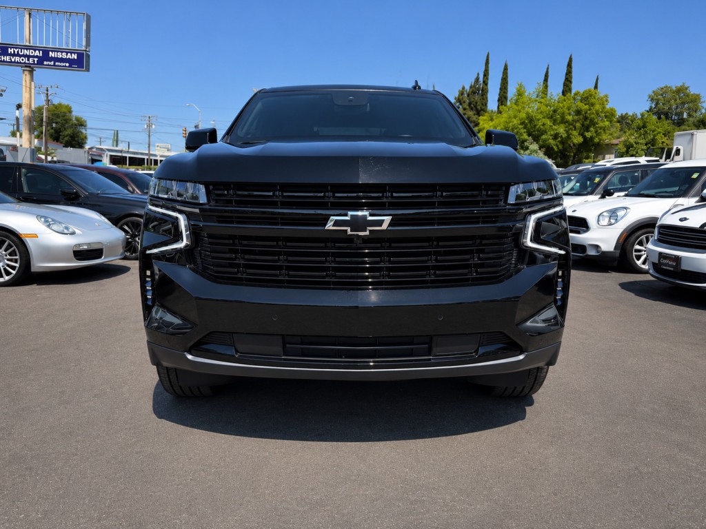 2024 Chevrolet Suburban Image 14