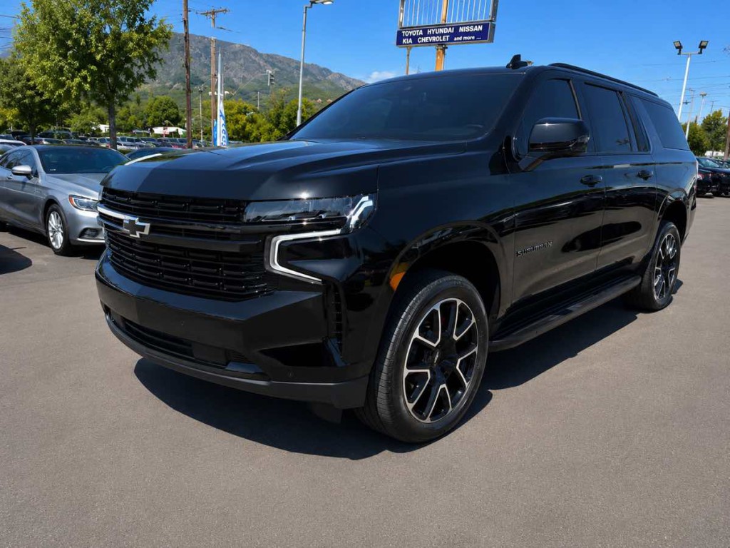2024 Chevrolet Suburban Image 15