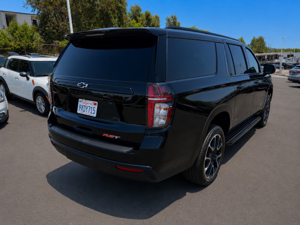 2024 Chevrolet Suburban Image 18