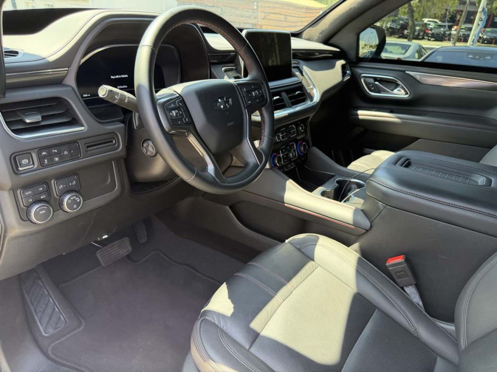 2024 Chevrolet Suburban Image 30