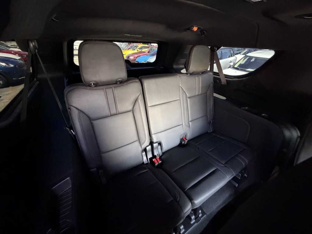 2024 Chevrolet Suburban Image 46