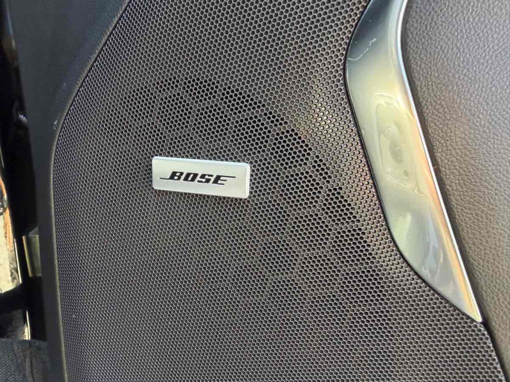 2024 Chevrolet Suburban Image 59