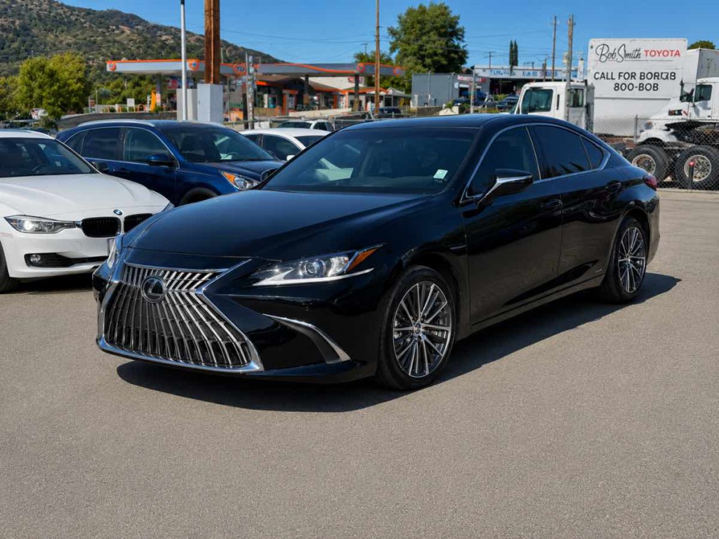 2023 Lexus ES 350 Image 3