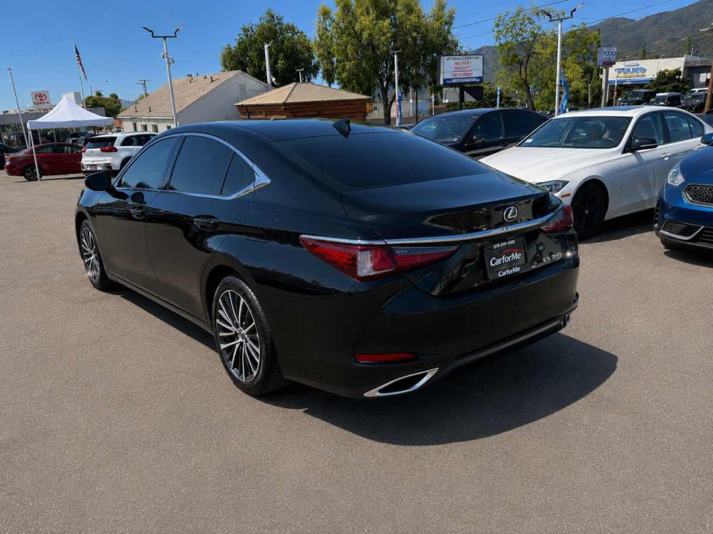 2023 Lexus ES 350 Image 6