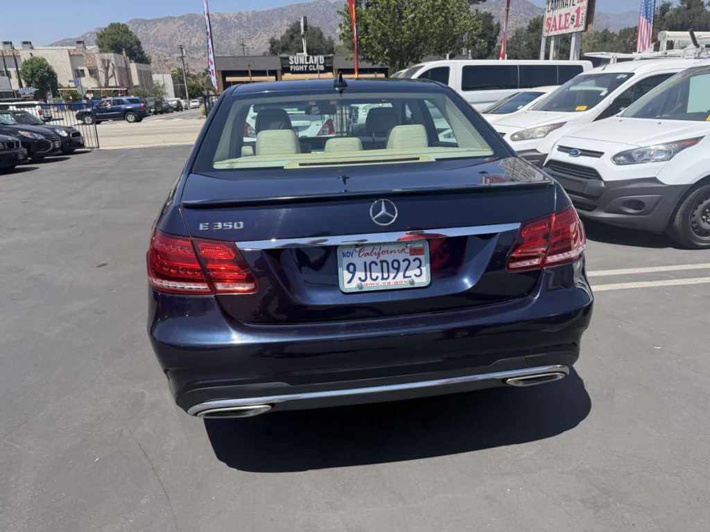 2014 Mercedes-Benz E-Class Image 6