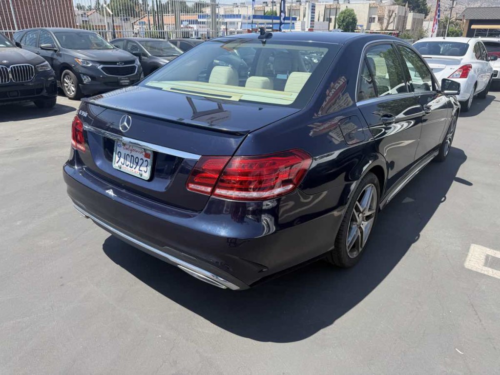 2014 Mercedes-Benz E-Class Image 7