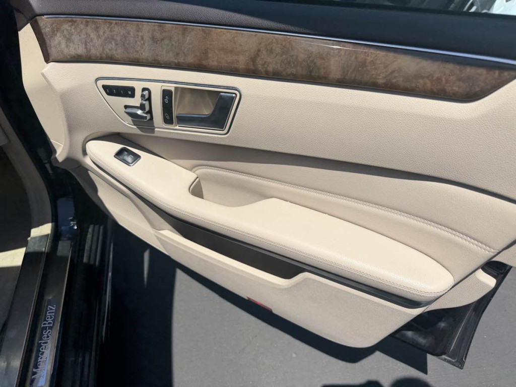 2014 Mercedes-Benz E-Class Image 15