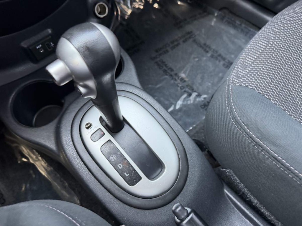 2018 Nissan Versa Image 11