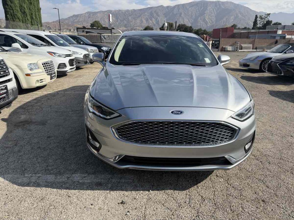 2020 Ford Fusion Image 2