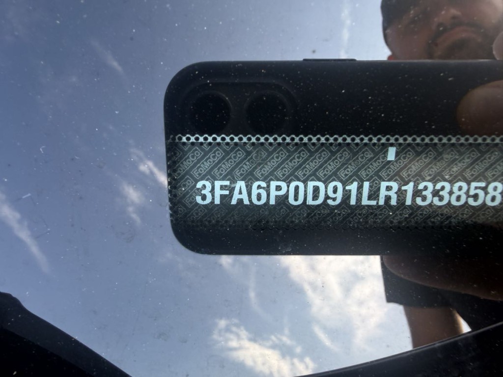 2020 Ford Fusion Image 8