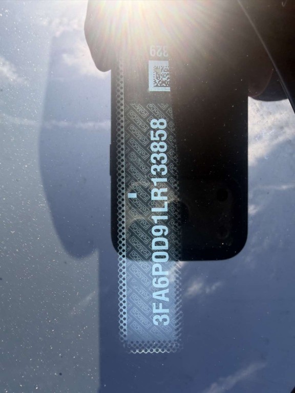 2020 Ford Fusion Image 19