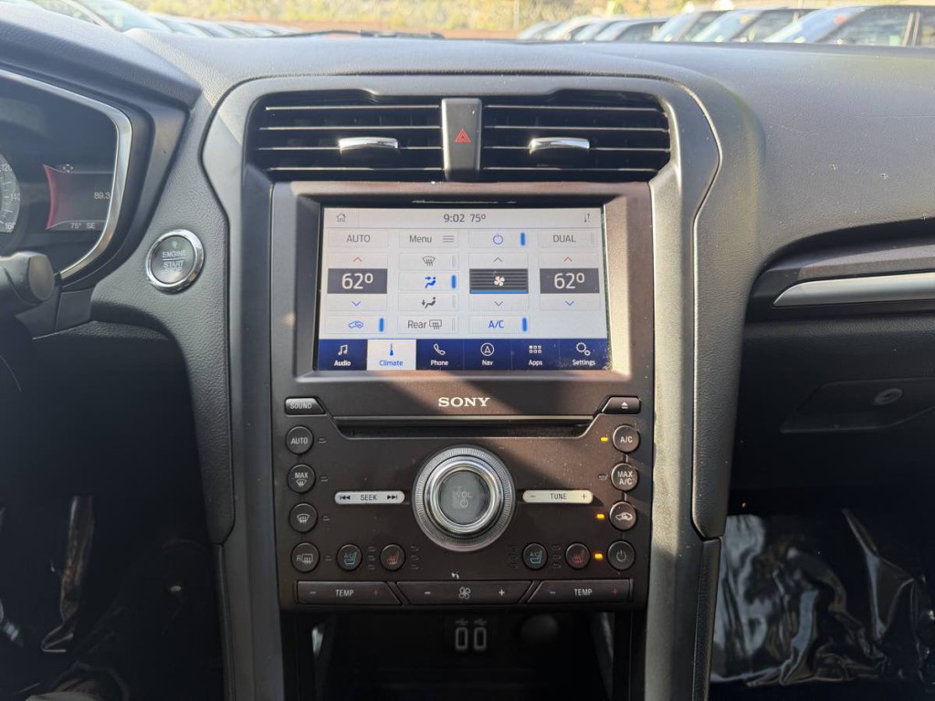 2020 Ford Fusion Image 21