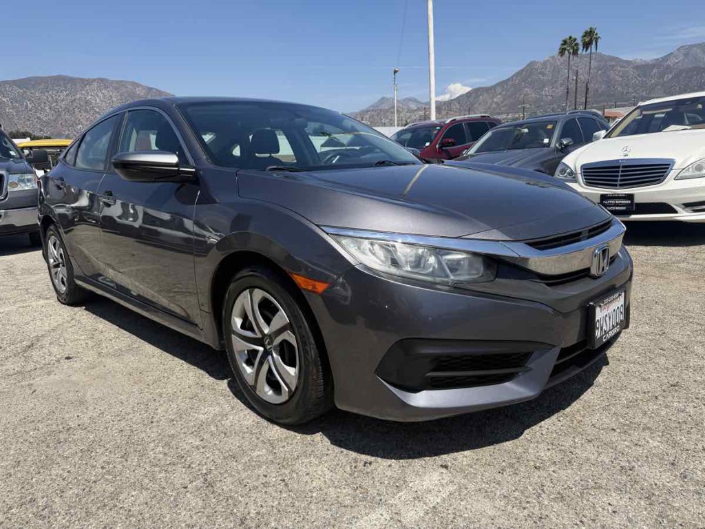 2016 Honda Civic Image 1