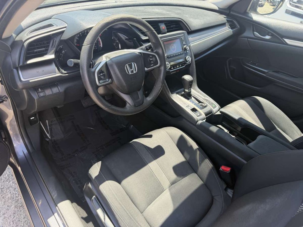 2016 Honda Civic Image 9