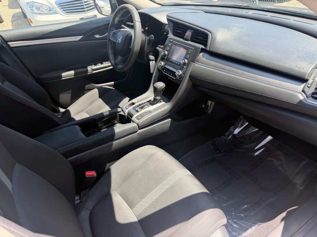 2016 Honda Civic Image 11