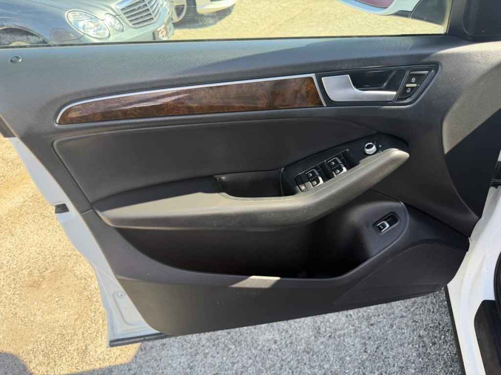 2015 Audi Q5 Image 9