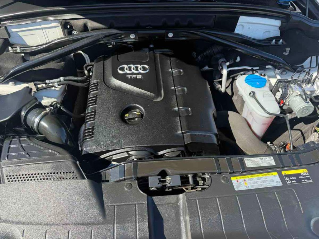 2015 Audi Q5 Image 25
