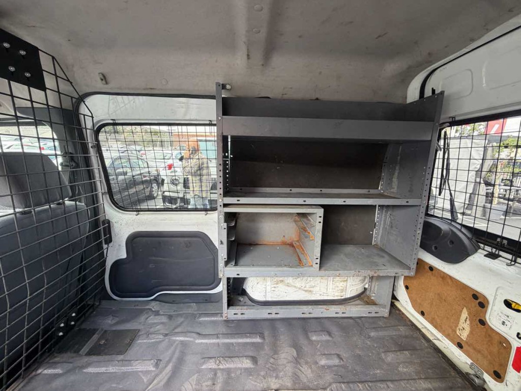 2011 Ford Transit Connect Image 11