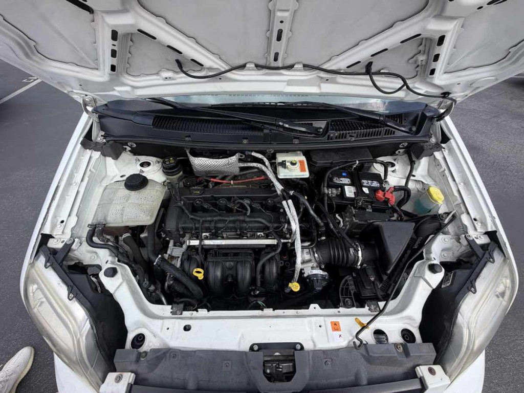 2011 Ford Transit Connect Image 14