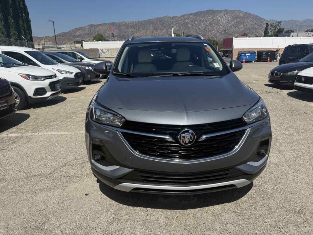 2021 Buick Enclave Image 3
