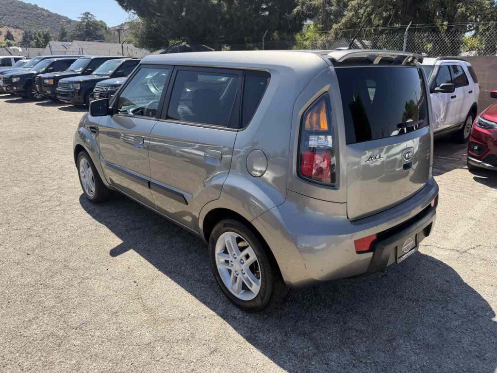 2010 Kia Soul Image 4