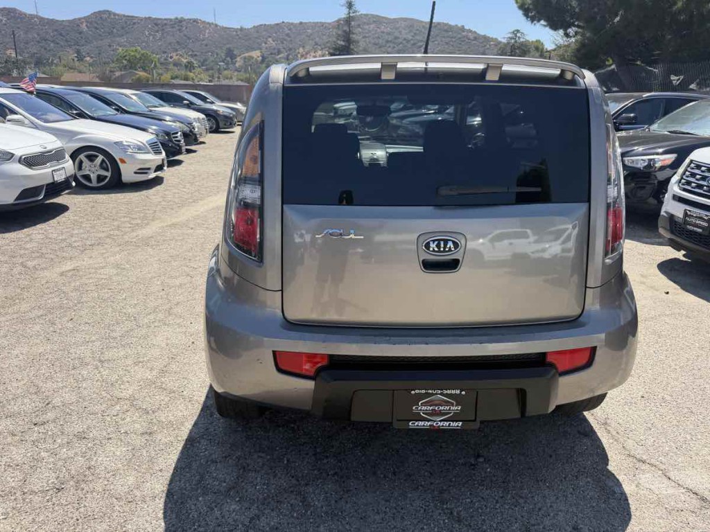 2010 Kia Soul Image 5