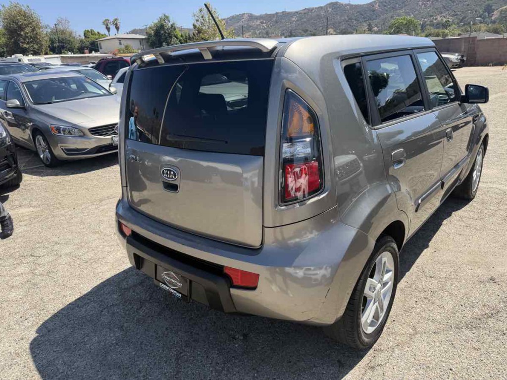2010 Kia Soul Image 6