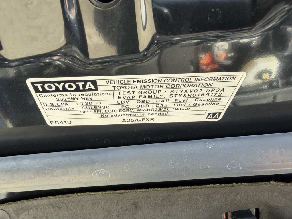 2025 Toyota Camry Image 25
