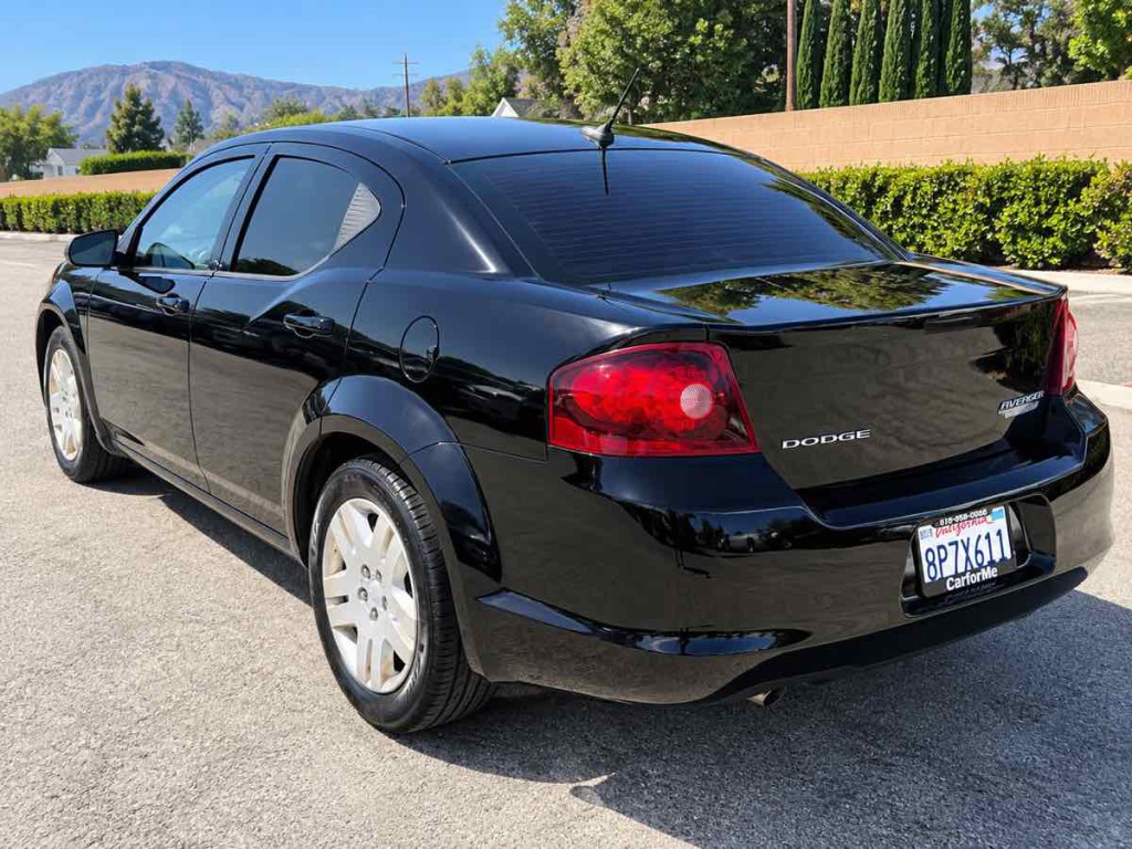 2014 Dodge Avenger Image 4