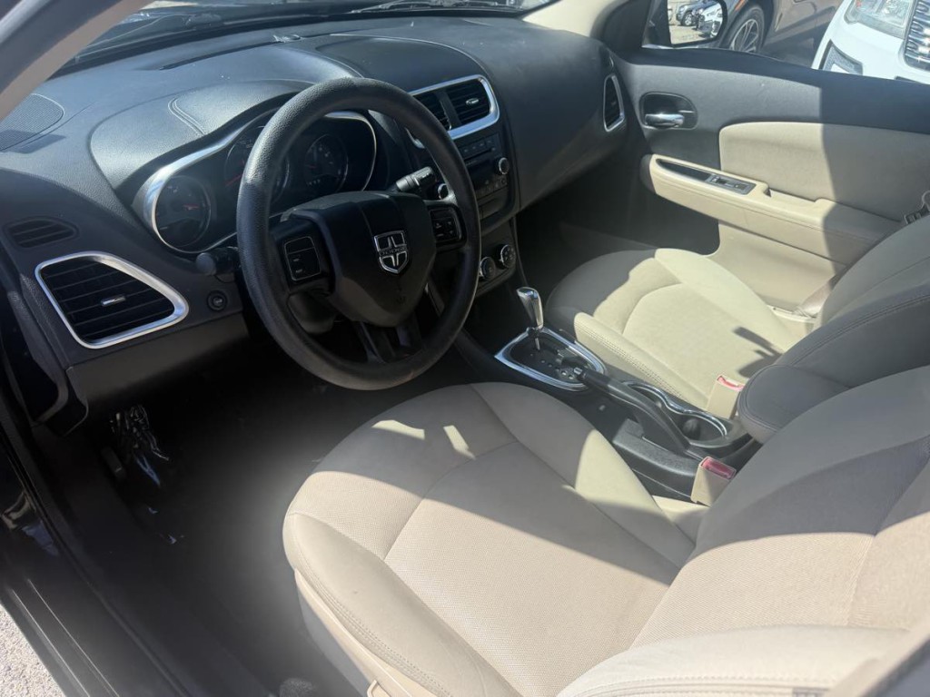 2014 Dodge Avenger Image 11