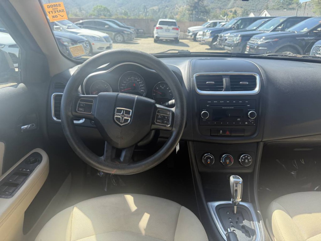 2014 Dodge Avenger Image 13