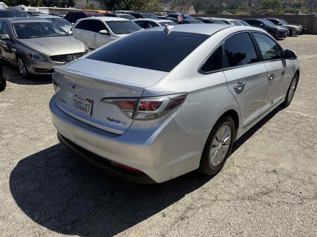 2017 Hyundai Sonata Image 5