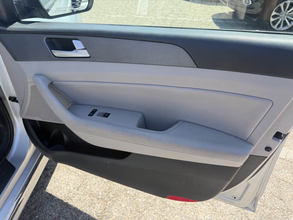 2017 Hyundai Sonata Image 7